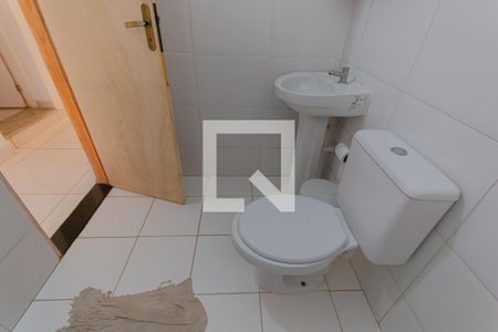 Casa à venda com 600m², 8 quartos e 4 vagasbanheiro 3