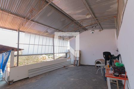 Casa à venda com 600m², 8 quartos e 4 vagasÁrea comum - Salão de festas