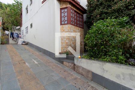 Casa para alugar com 300m², 5 quartos e 3 vagas Casa para alugar com 300m², 5 quartos e 3 vagasGaragem