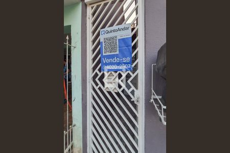 Casa à venda com 300m², 3 quartos e 2 vagas Casa à venda com 300m², 3 quartos e 2 vagasPlaquinha