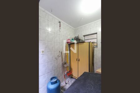 Casa à venda com 300m², 3 quartos e 2 vagas Casa à venda com 300m², 3 quartos e 2 vagasLavanderia 2