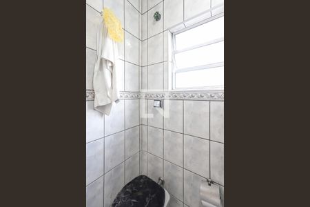 Casa à venda com 300m², 3 quartos e 2 vagas Casa à venda com 300m², 3 quartos e 2 vagasBanheiro da Suíte 1