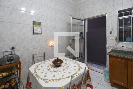 Casa à venda com 300m², 3 quartos e 2 vagas Casa à venda com 300m², 3 quartos e 2 vagasCozinha 2