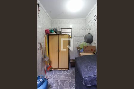 Casa à venda com 300m², 3 quartos e 2 vagas Casa à venda com 300m², 3 quartos e 2 vagasLavanderia 2