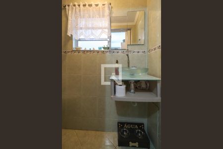 Casa à venda com 300m², 3 quartos e 2 vagas Casa à venda com 300m², 3 quartos e 2 vagasBanheiro 2