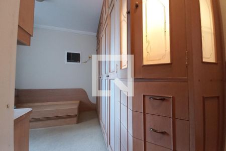 Apartamento à venda com 165m², 4 quartos e 2 vagas Apartamento à venda com 165m², 4 quartos e 2 vagasQuarto 3 - Suíte