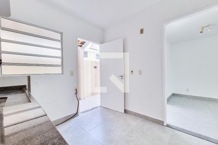 Apartamento para alugar com 157m², 3 quartos e 2 vagasCozinha