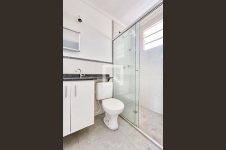 Casa de condomínio para alugar com 157m², 3 quartos e 2 vagasBanheiro