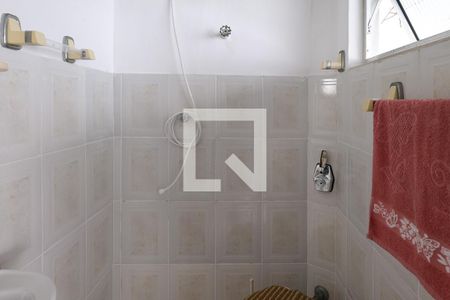 Casa à venda com 190m², 4 quartos e 2 vagasBanheiro de Serviço