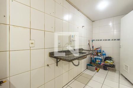 Apartamento para alugar com 52m², 2 quartos e 1 vaga Apartamento para alugar com 52m², 2 quartos e 1 vagaDetalhe da Cozinha e Área de Serviço