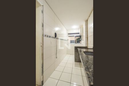 Apartamento para alugar com 52m², 2 quartos e 1 vaga Apartamento para alugar com 52m², 2 quartos e 1 vagaCozinha e Área de Serviço