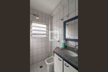 Casa à venda com 500m², 4 quartos e 4 vagas Casa à venda com 500m², 4 quartos e 4 vagasBanheiro de Serviço