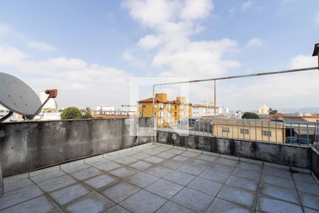 Casa à venda com 500m², 4 quartos e 4 vagas Casa à venda com 500m², 4 quartos e 4 vagasVaranda
