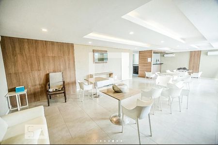 Apartamento à venda com 62m², 2 quartos e 1 vaga Apartamento à venda com 62m², 2 quartos e 1 vagaÁrea comum