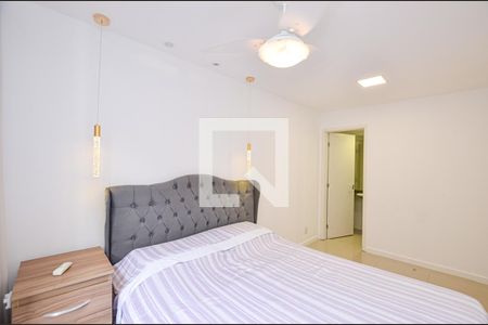 Suite  de apartamento à venda com 2 quartos, 62m² em Badu, Niterói