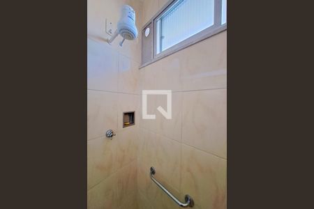 Apartamento para alugar com 55m², 2 quartos e 1 vagaBanheiro Social