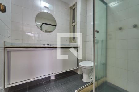Apartamento à venda com 142m², 3 quartos e 2 vagas Apartamento à venda com 142m², 3 quartos e 2 vagasBanheiro Social