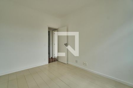 Apartamento à venda com 142m², 3 quartos e 2 vagas Apartamento à venda com 142m², 3 quartos e 2 vagasQuarto 2