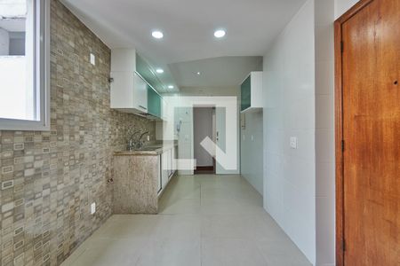 Apartamento à venda com 142m², 3 quartos e 2 vagas Apartamento à venda com 142m², 3 quartos e 2 vagasCozinha