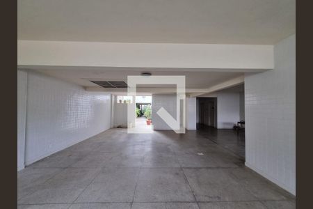 Apartamento à venda com 142m², 3 quartos e 2 vagas Apartamento à venda com 142m², 3 quartos e 2 vagasÁrea Comum - Playground