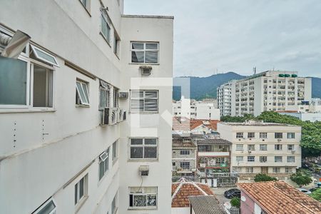 Apartamento à venda com 142m², 3 quartos e 2 vagas Apartamento à venda com 142m², 3 quartos e 2 vagasQuarto 3 Vista