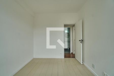 Apartamento à venda com 142m², 3 quartos e 2 vagas Apartamento à venda com 142m², 3 quartos e 2 vagasQuarto 2