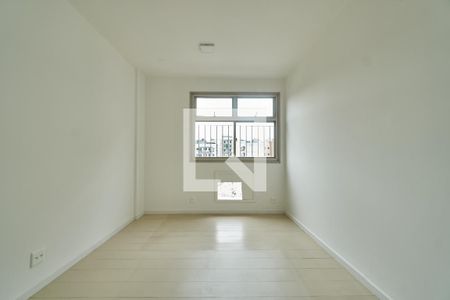 Apartamento à venda com 142m², 3 quartos e 2 vagas Apartamento à venda com 142m², 3 quartos e 2 vagasQuarto Suite