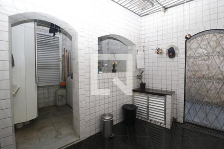 Casa à venda com 390m², 5 quartos e 7 vagasÁrea de Serviço