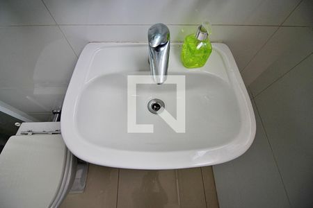 Casa à venda com 233m², 3 quartos e 3 vagasBanheiro de serviço