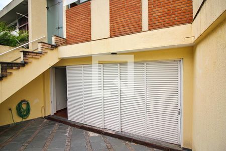 Casa à venda com 233m², 3 quartos e 3 vagasGaragem