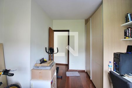 Casa à venda com 233m², 3 quartos e 3 vagasQuarto 3