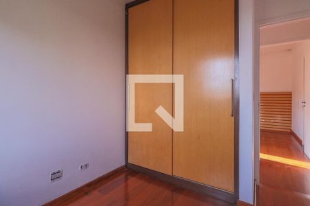Apartamento à venda com 90m², 3 quartos e 2 vagas Apartamento à venda com 90m², 3 quartos e 2 vagasQuarto 2