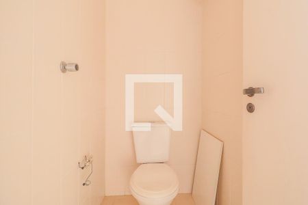 Apartamento à venda com 90m², 3 quartos e 2 vagas Apartamento à venda com 90m², 3 quartos e 2 vagasBanheiro de Serviço