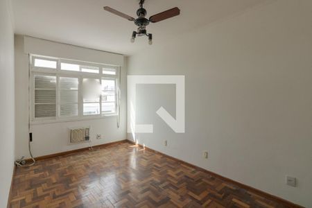 Quarto de apartamento para alugar com 2 quartos, 85m² em Floresta, Porto Alegre