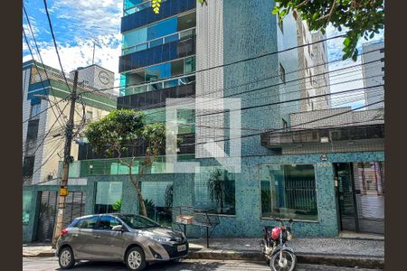 Apartamento à venda com 145m², 4 quartos e 3 vagas Apartamento à venda com 145m², 4 quartos e 3 vagasFachada