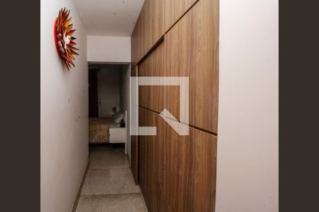 Apartamento à venda com 145m², 4 quartos e 3 vagas Apartamento à venda com 145m², 4 quartos e 3 vagasCloset Suite