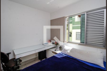 Apartamento à venda com 145m², 4 quartos e 3 vagas Apartamento à venda com 145m², 4 quartos e 3 vagasQuarto 2