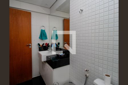 Apartamento à venda com 145m², 4 quartos e 3 vagas Apartamento à venda com 145m², 4 quartos e 3 vagasBanheiro Suite