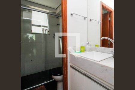 Apartamento à venda com 145m², 4 quartos e 3 vagas Apartamento à venda com 145m², 4 quartos e 3 vagasBanheiro Social