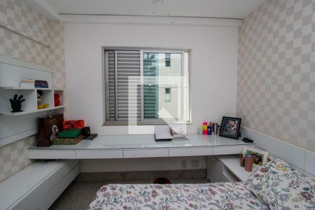 Apartamento à venda com 145m², 4 quartos e 3 vagas Apartamento à venda com 145m², 4 quartos e 3 vagasQuarto 3