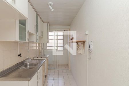 Apartamento à venda com 57m², 2 quartos e 1 vaga Apartamento à venda com 57m², 2 quartos e 1 vagaCozinha e Área de Serviço