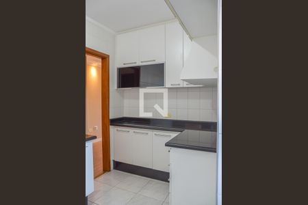 Apartamento à venda com 68m², 2 quartos e 2 vagas Apartamento à venda com 68m², 2 quartos e 2 vagasCozinha