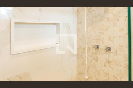 Apartamento à venda com 122m², 3 quartos e sem vaga Apartamento à venda com 122m², 3 quartos e sem vagaSuite