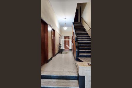 Apartamento à venda com 122m², 3 quartos e sem vaga Apartamento à venda com 122m², 3 quartos e sem vagaHall de Entrada