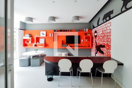 Apartamento para alugar com 65m², 2 quartos e 1 vaga Apartamento para alugar com 65m², 2 quartos e 1 vagaSala de Jogos