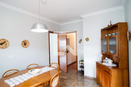 Apartamento à venda com 239m², 3 quartos e 3 vagas Apartamento à venda com 239m², 3 quartos e 3 vagasCopa