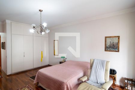 Apartamento à venda com 239m², 3 quartos e 3 vagas Apartamento à venda com 239m², 3 quartos e 3 vagasQuarto 3 - Suite