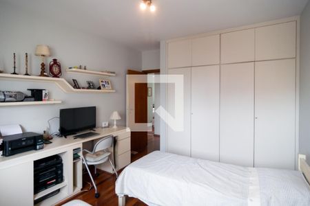 Apartamento à venda com 239m², 3 quartos e 3 vagas Apartamento à venda com 239m², 3 quartos e 3 vagasQuarto 2