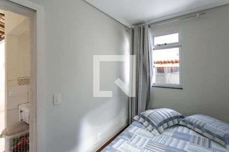 Apartamento à venda com 110m², 4 quartos e 2 vagas Apartamento à venda com 110m², 4 quartos e 2 vagasQuarto 4
