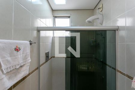 Apartamento à venda com 110m², 4 quartos e 2 vagas Apartamento à venda com 110m², 4 quartos e 2 vagasBanheiro da Suíte